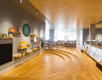 黒部市立あおーよ図書館 特設展示